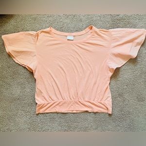 Flowy Cropped Blouse! 🪷